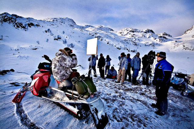 BTS: Dead Snow (Photo 1)