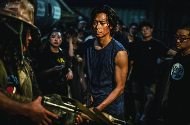 Peninsula, Mad Max Zombie-Actioner (Photo 4)